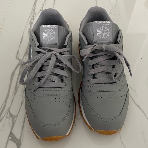 Grey Reebok’s - Picture 4 of 7